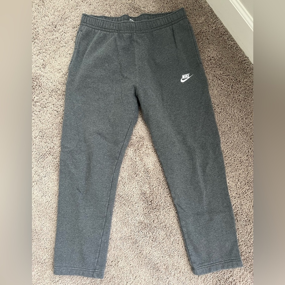 Nike Men’s Club Fleece Sweatpants - Picture 2 of 7